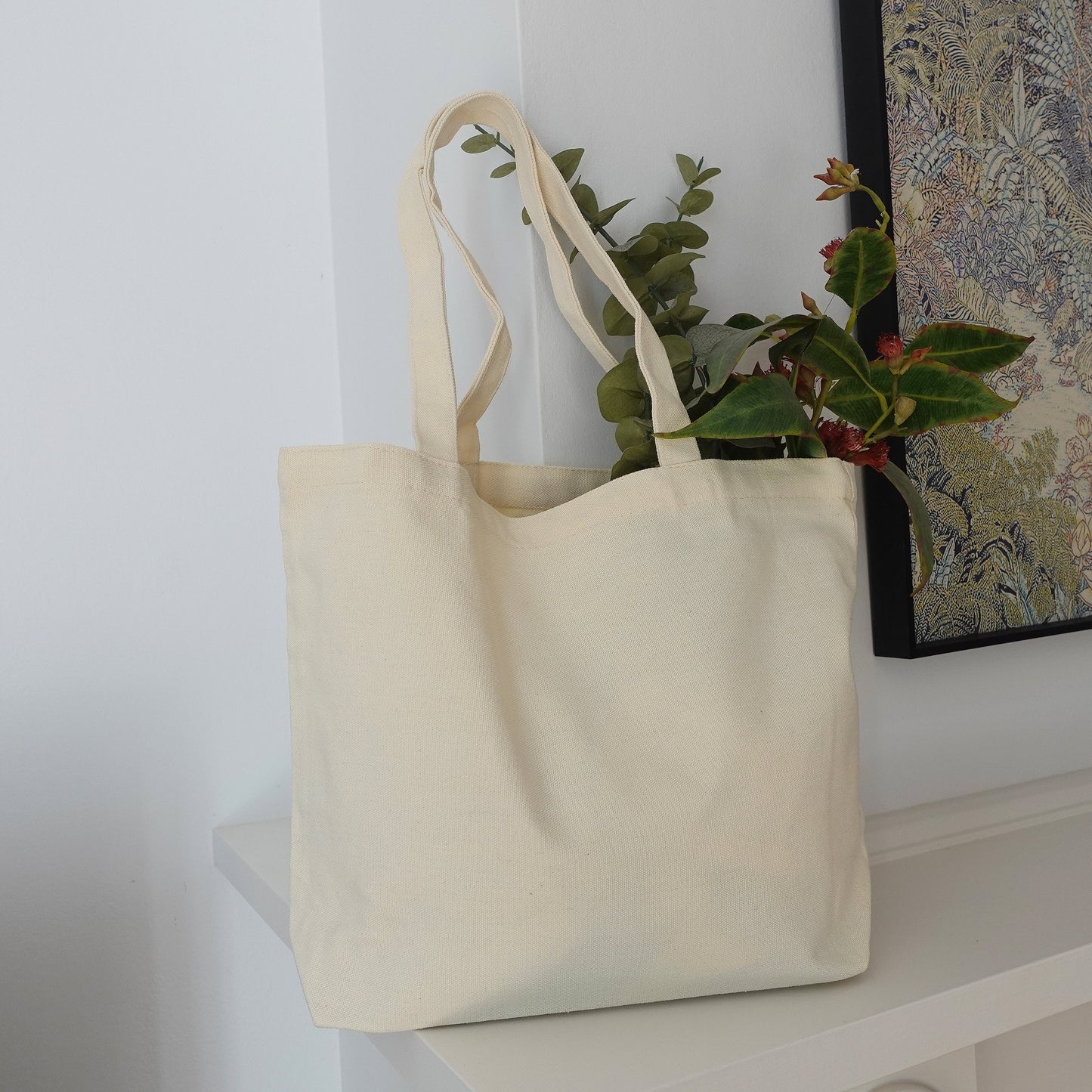Plain canvas tote bag with base