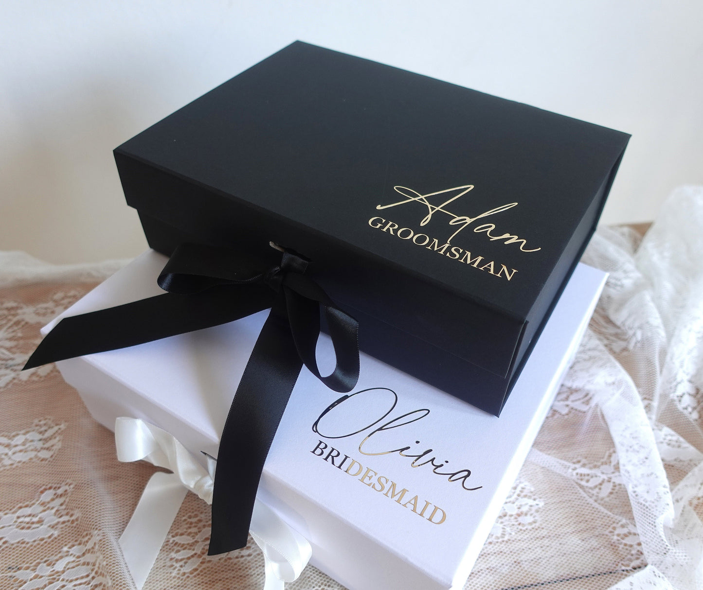 MAGNETIC Luxury Personalised Gift Box with Ribbon