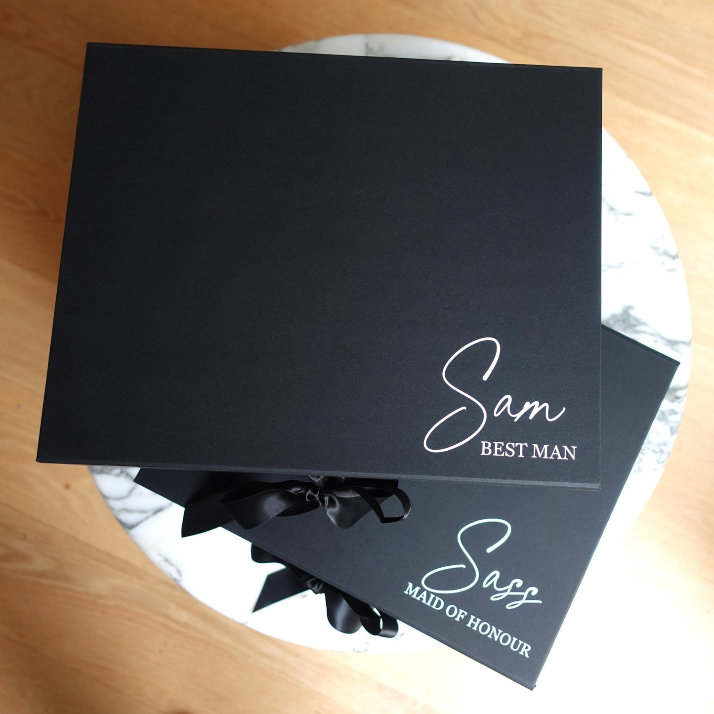 MAGNETIC Luxury Personalised Gift Box with Ribbon