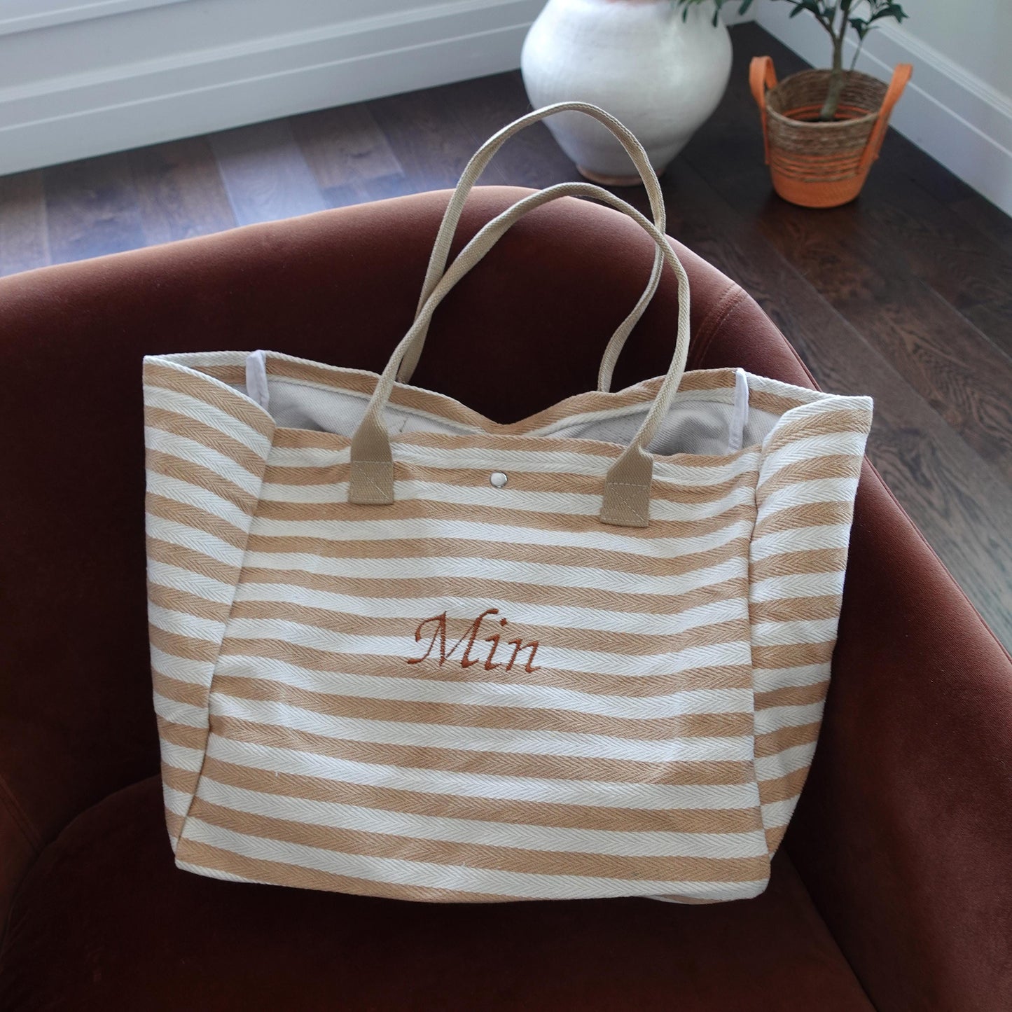 Personalized Large-Capacity Shopping Bag with Embroidery, Embroidered Striped Bag